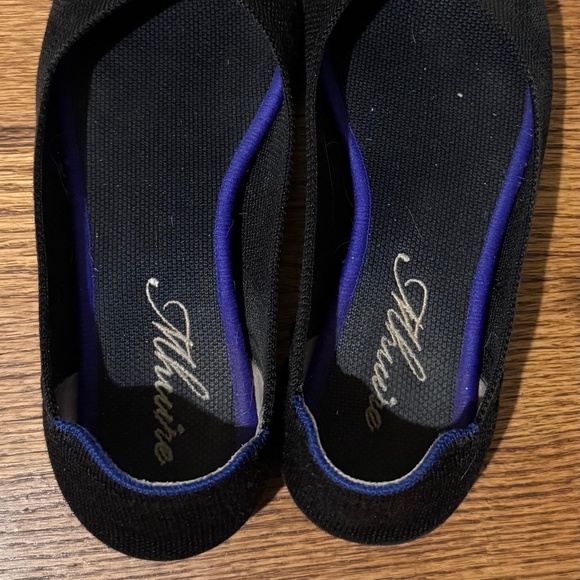 Black Womens Flats - well worn and loved but still great condition 🖤 - Picture 1 of 8